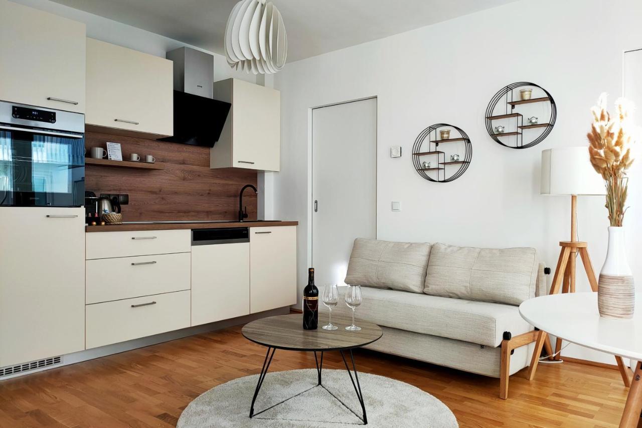 Luma Apartment Near Schoenbrunn With Parking Виена Екстериор снимка